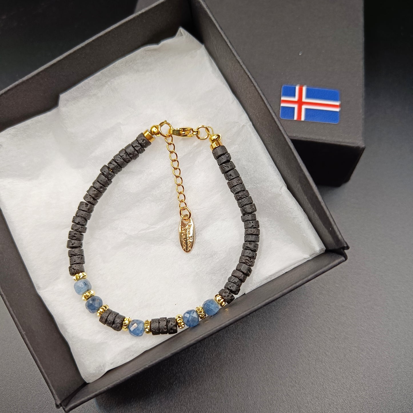 Blátt Aquamarine og Hraunsteina Armband
