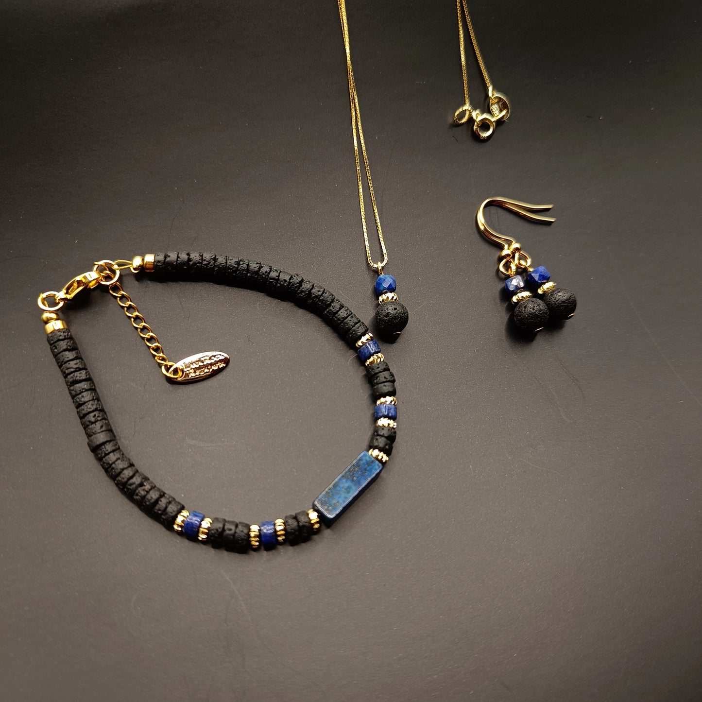 Lapís Lazuli og Hraun skartgripasett