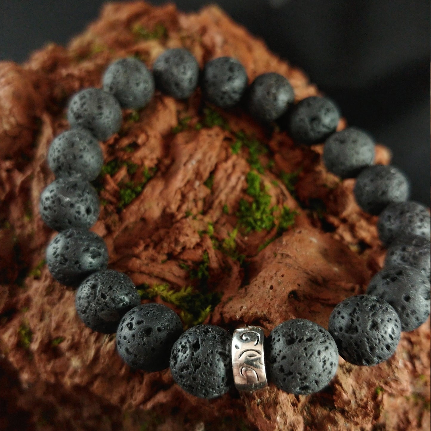 Stórt Lava armband