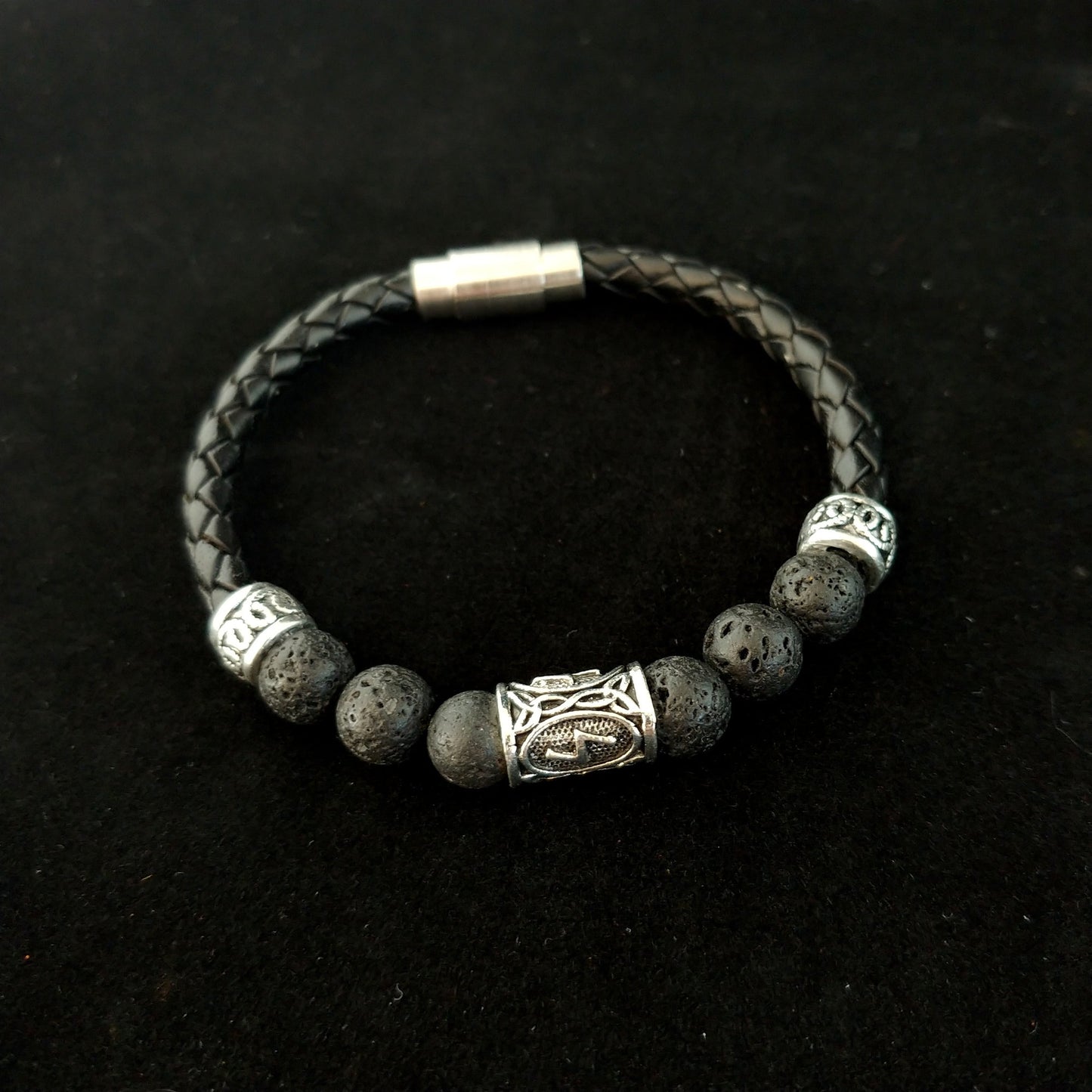 Silfur Rúna Leður Armband