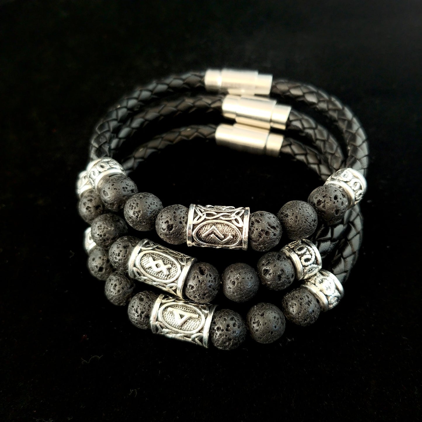 Silfur Rúna Leður Armband