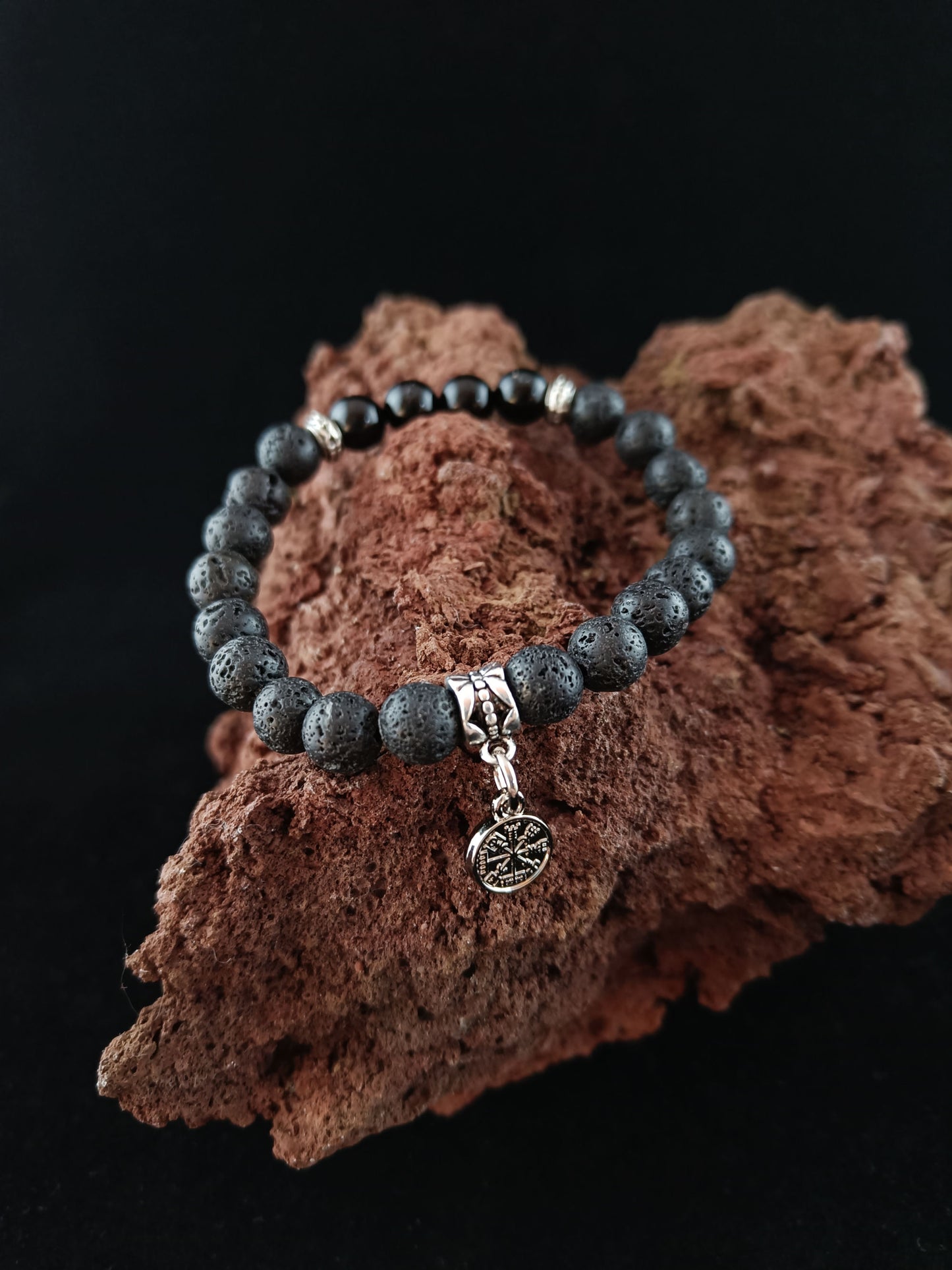 Vegvísir Armband